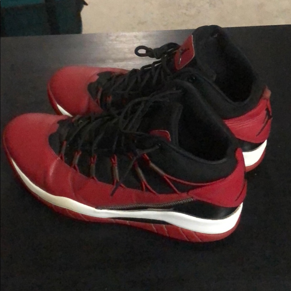 Nike Air Jordan Prime Flight Size 9